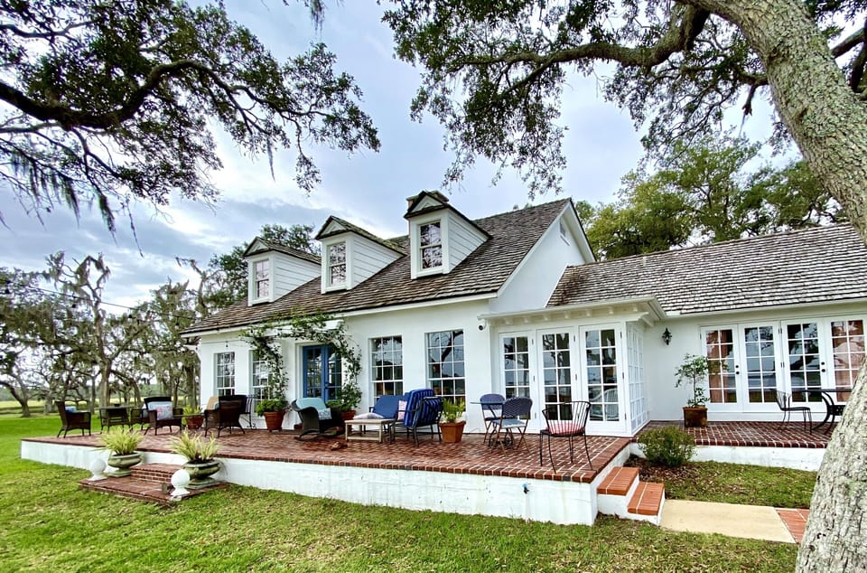 River side Porch
