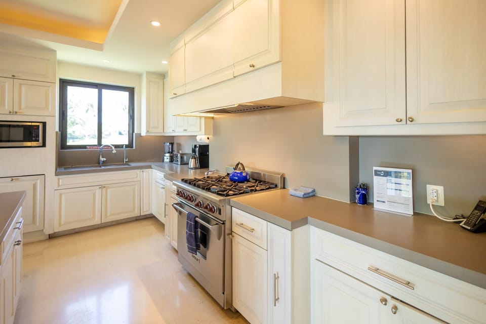 Fully equipped and elegant—perfect for morning breakfasts prepared by your cook