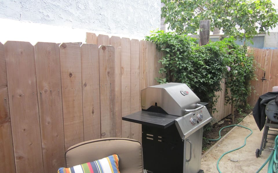 BBQ & Yard
