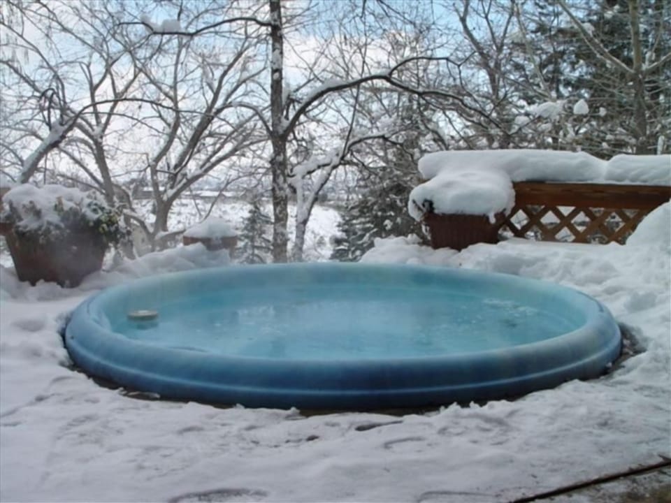 Relax and enjoy great views and seclusion in this five person hot tub.