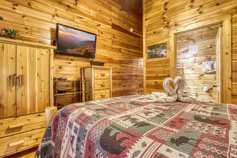 Smoky Mountain Cabin by the River "Down by the River" - Bedroom with king size bed