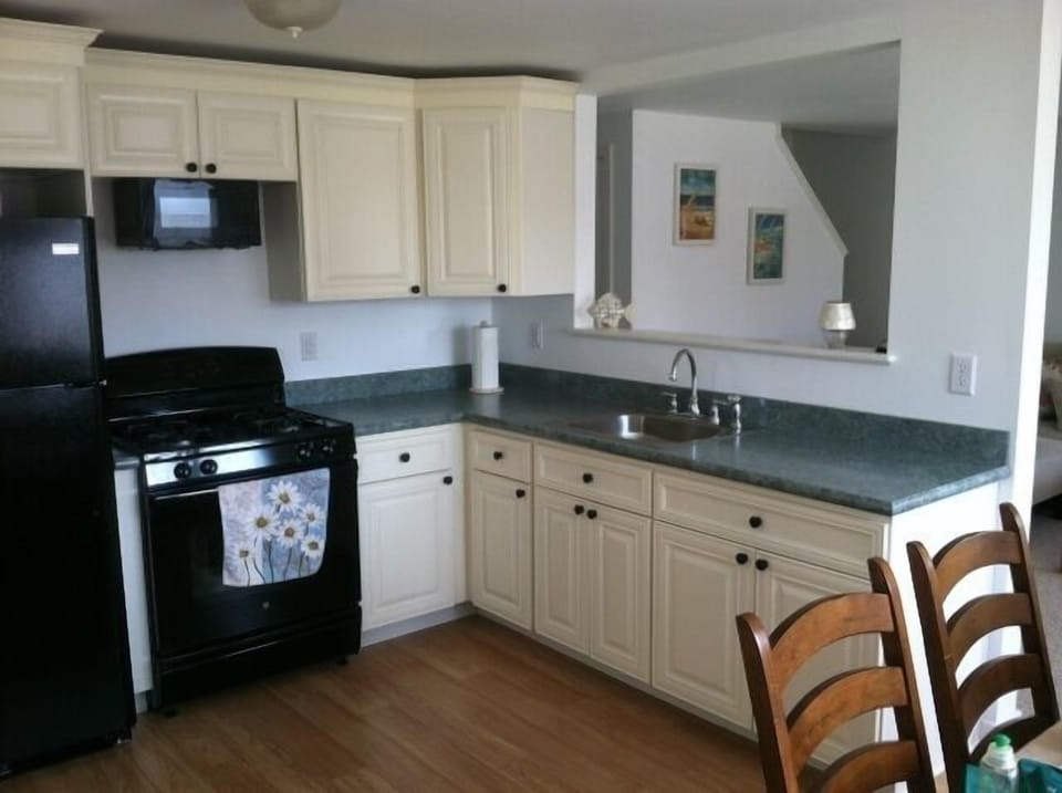Spacious, renovated kitchen.