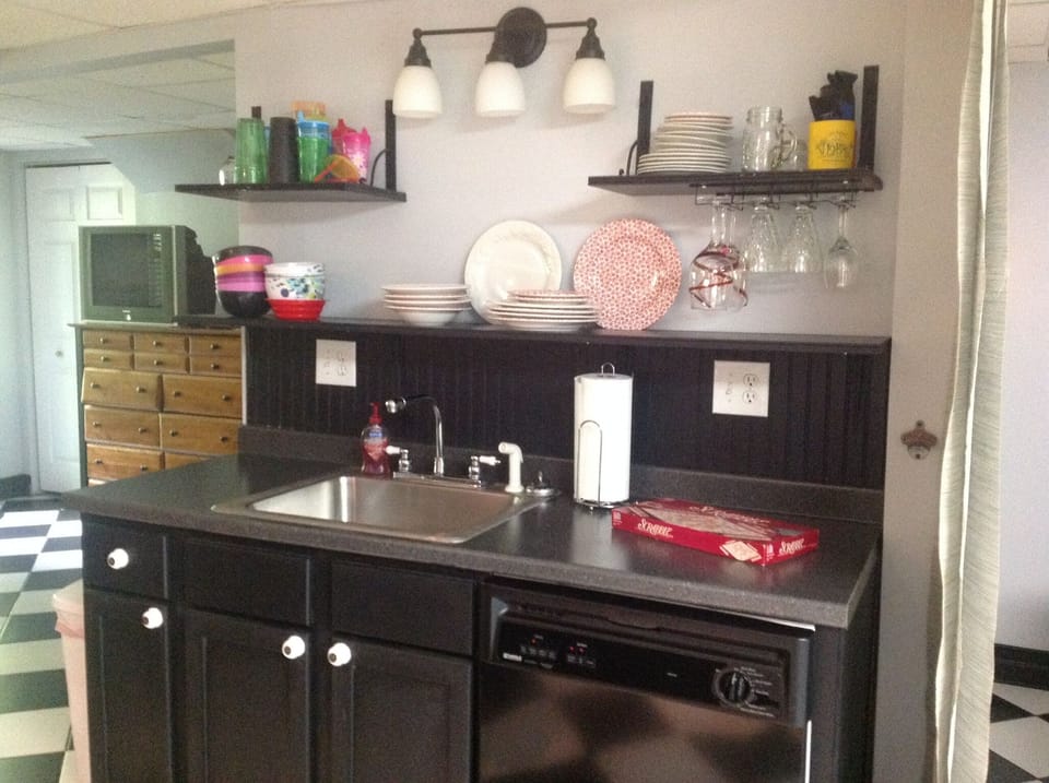 Stocked kitchen and dishwasher
