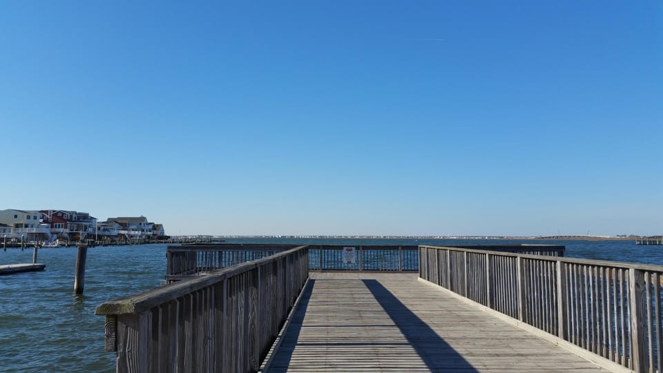 Looking onto the common dock.  A great place to fish and crab a few feet away!