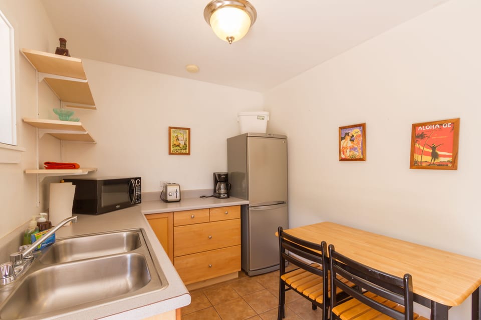 Guest House Kitchenette