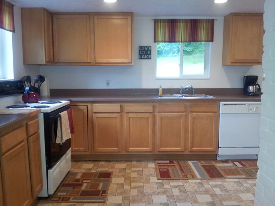 Kitchen with stove and dishwasher