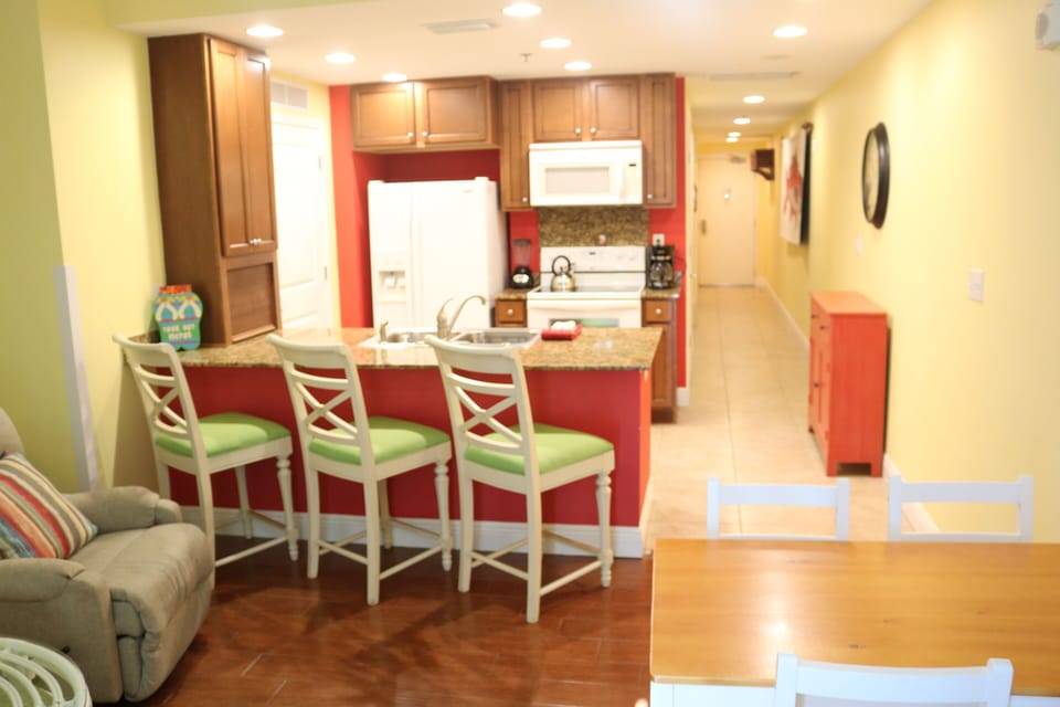 Kitchen & Entry Hall
