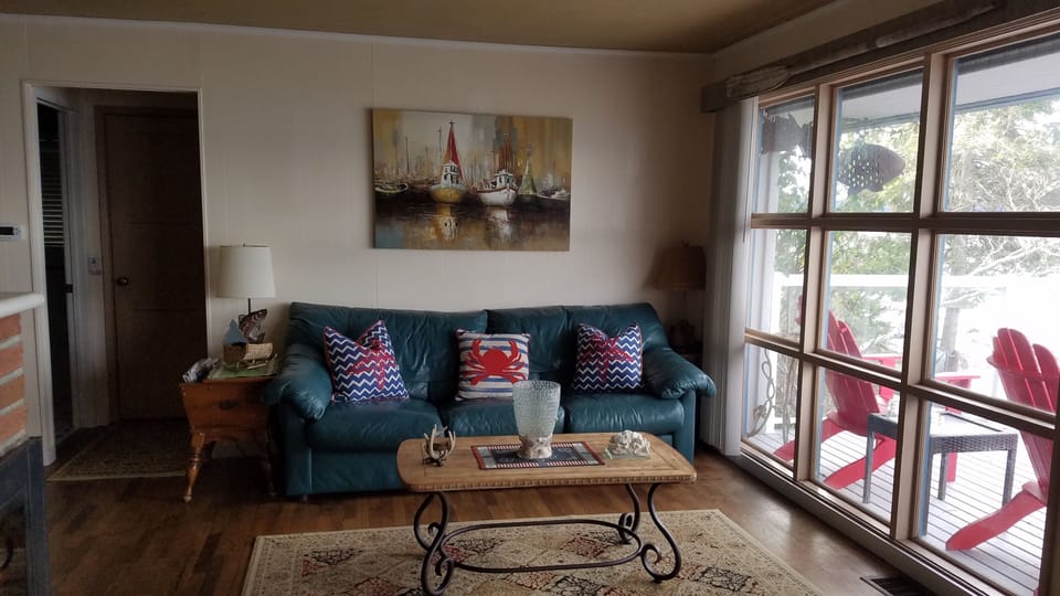 Upstairs living area