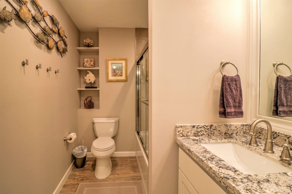 Downstairs Bathroom 1