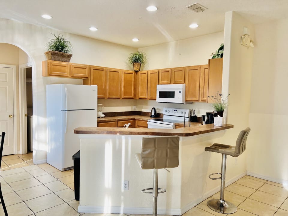 Fully equipped kitchen 