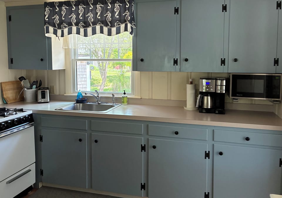 Kitchen - new toaster, microwave and coffee maker (drip and pods) in 2025. 