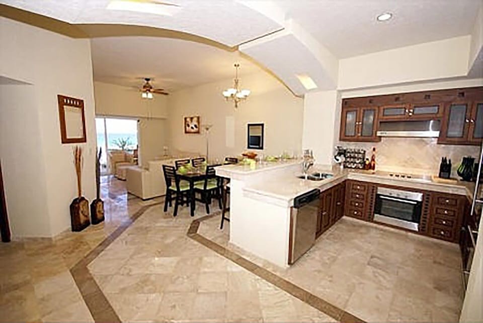 Great Room & Kitchen