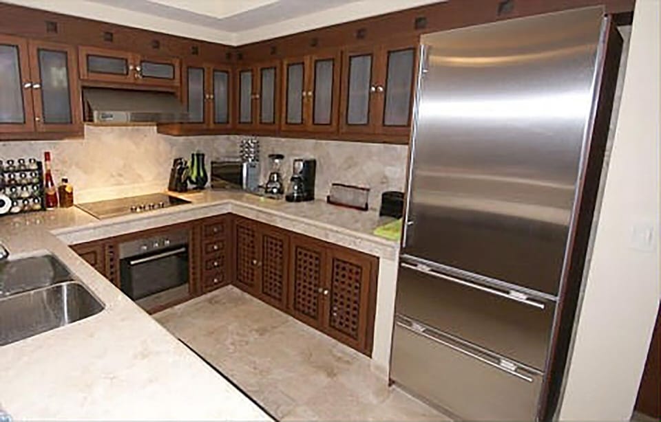 Gourmet Kitchen