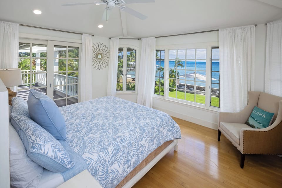 Soft ocean light, swaying palms, and the sound of the bay just beyond the windows set an easy tone for mornings here