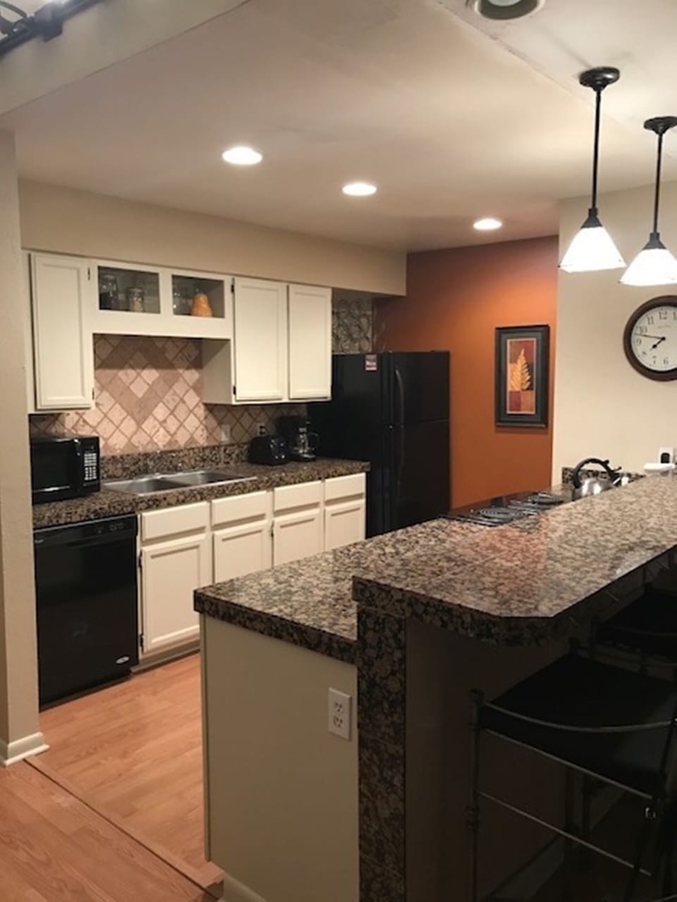 Full Kitchen