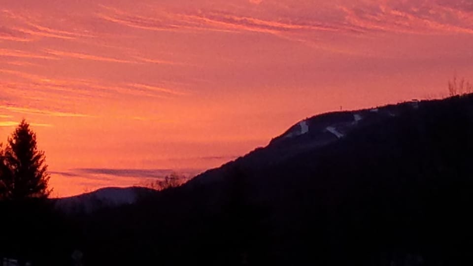 Hunter Mountain - Sunrise in the Winter