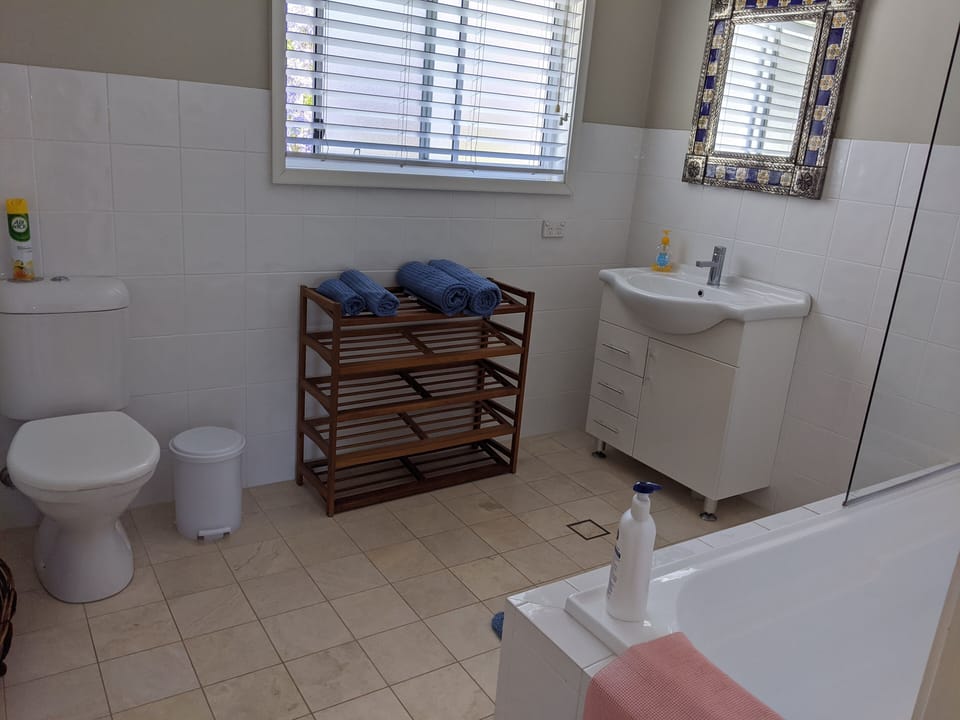 The upstairs bathroom