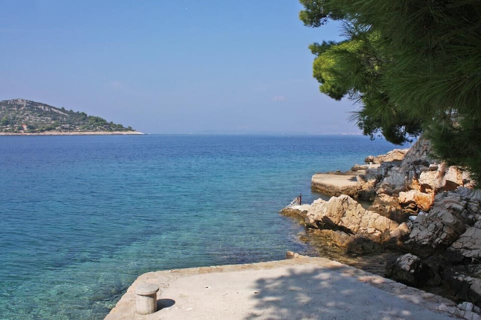 Nearby beaches
