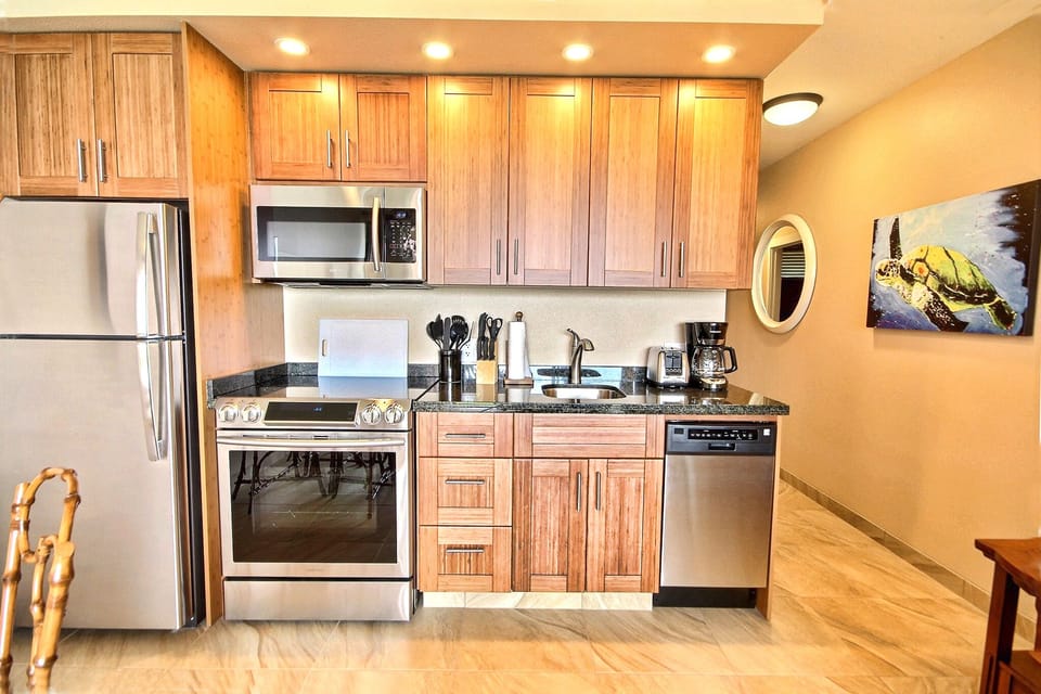 Beautiful Kitchen.  Everything You Need