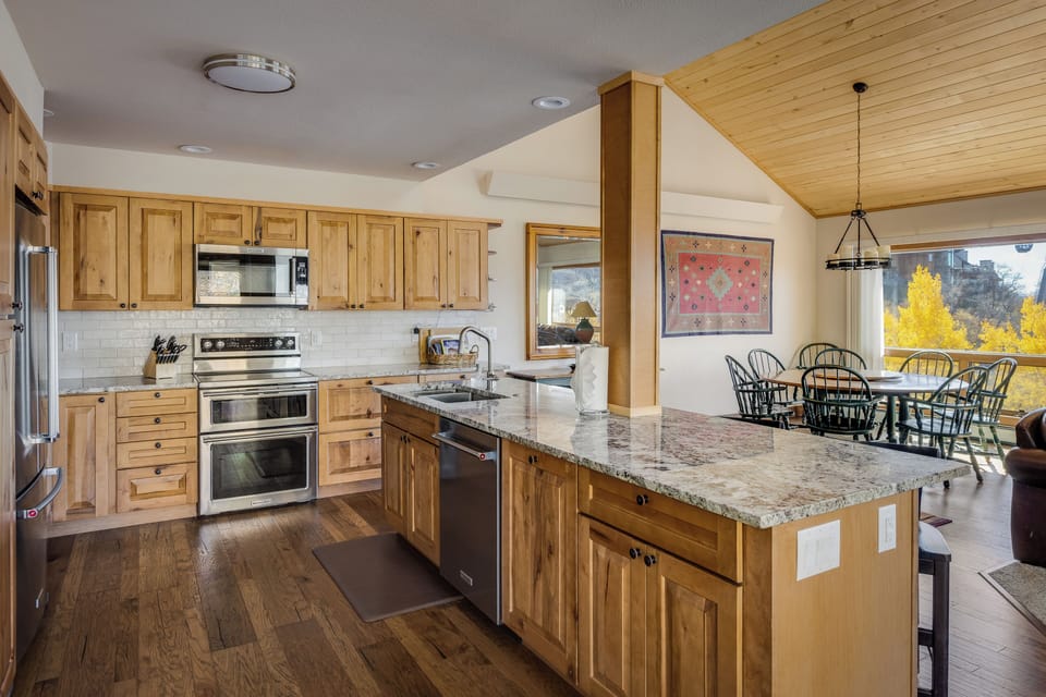 Chaparral kitchen