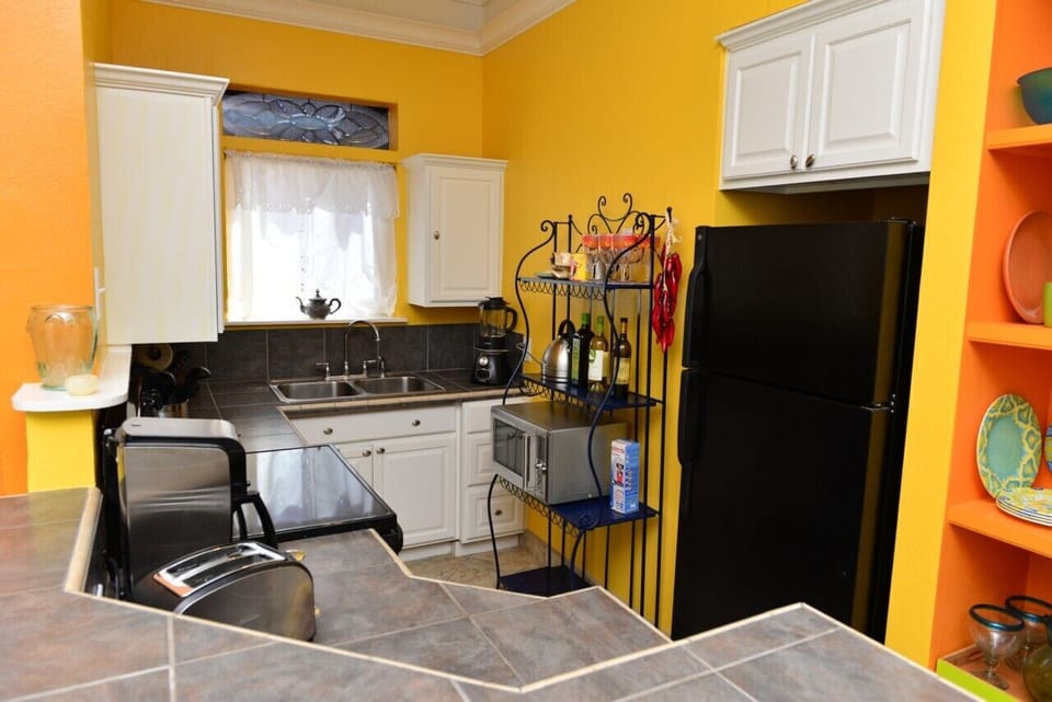 Unit B Kitchen