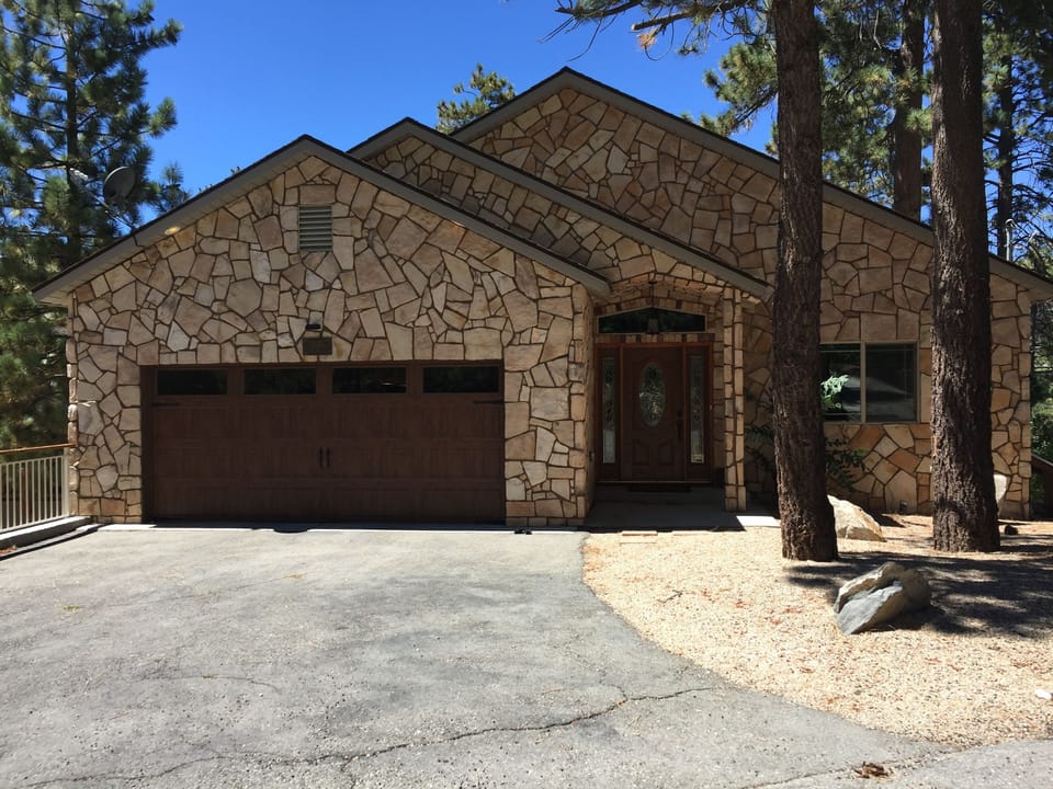 House front with level driveway!