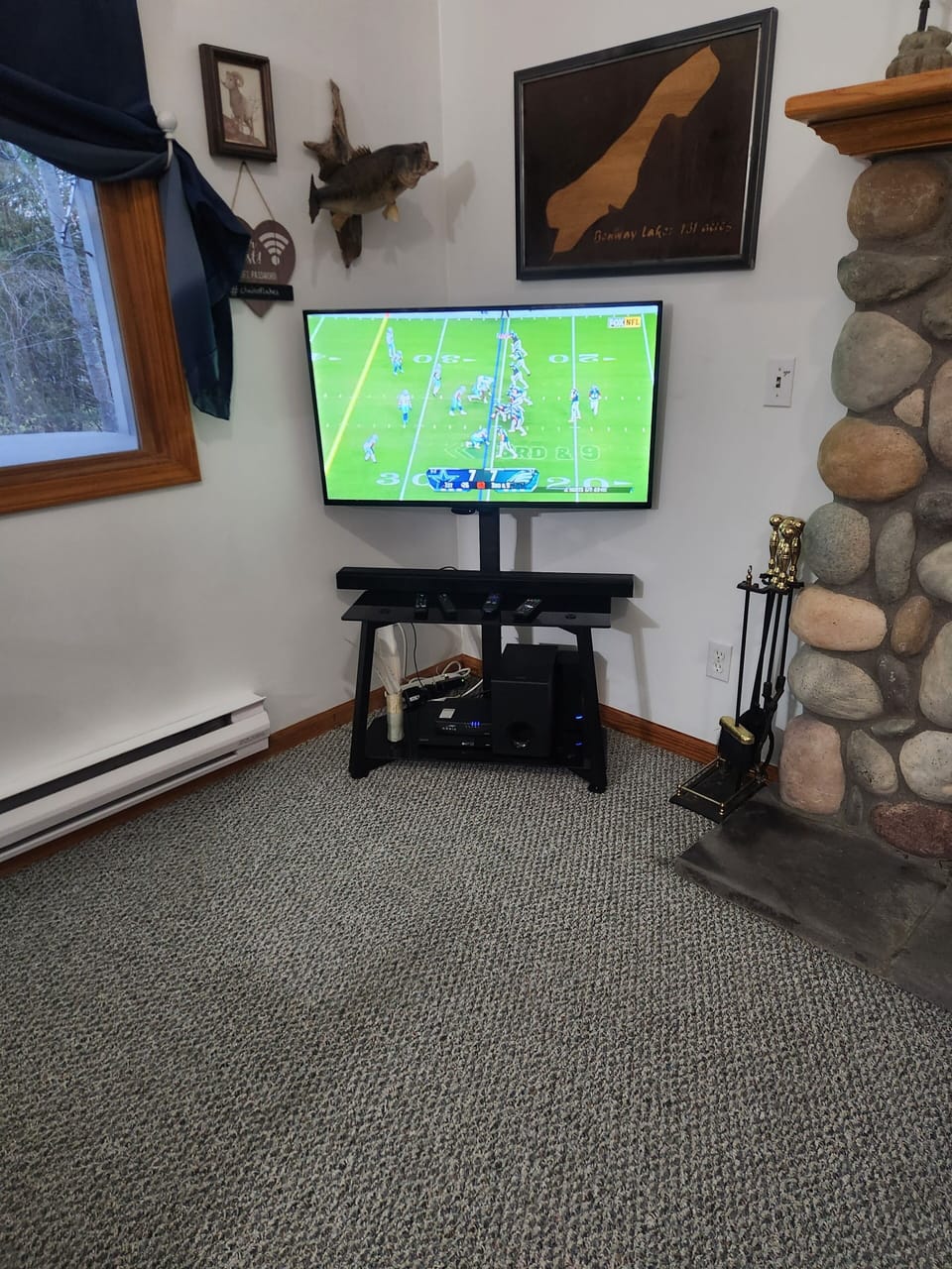 Smart TV with all your favorite streaming apps