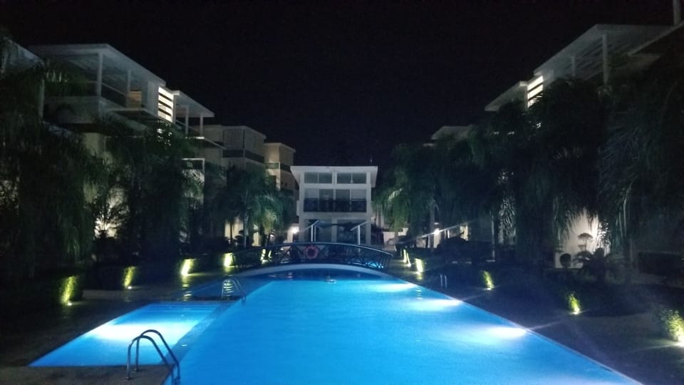 Costa Hermosa is so quiet & relaxing! Enjoy a glass of wine by the pool