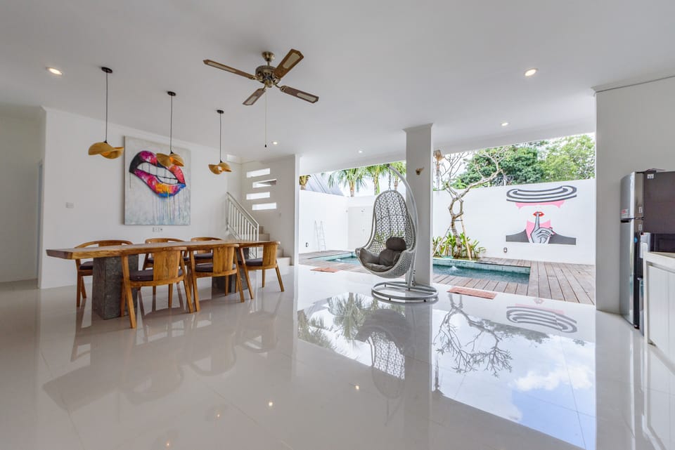 2BRD Villa No. 5,Central Seminyak/Oberoi