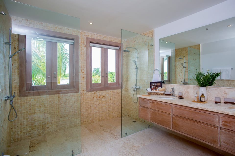 Hacienda B6 - Alluring villa with golf views (837)