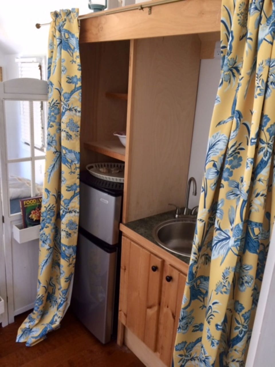Garden bedroom  2; July & August only