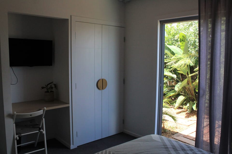 Bed 4