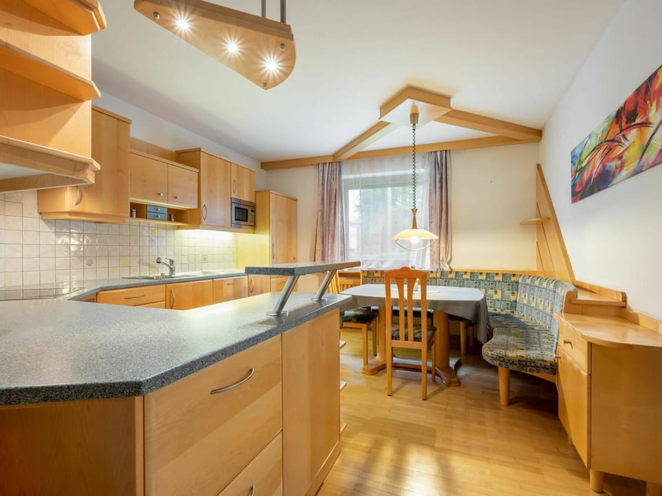 Countertop, Property, Room, Furniture, Building, Kitchen, Cabinetry, Interior Design, Real Estate, Floor