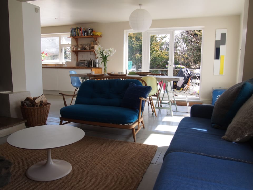 Living room into kitchen/dining area. Open plan.