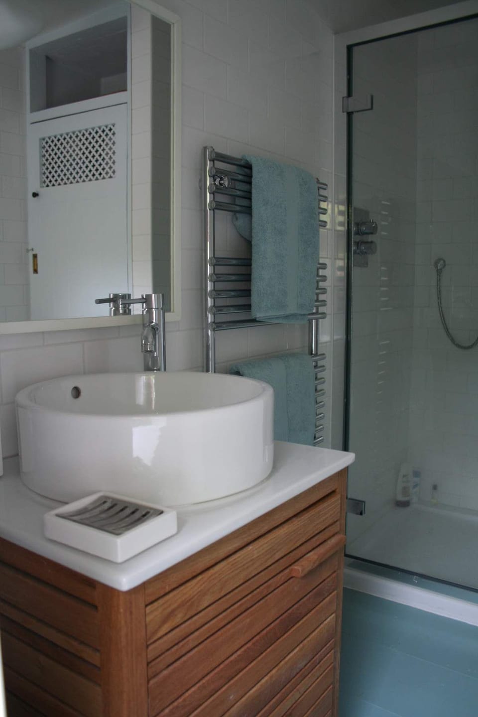 Master bedroom Ensuite shower