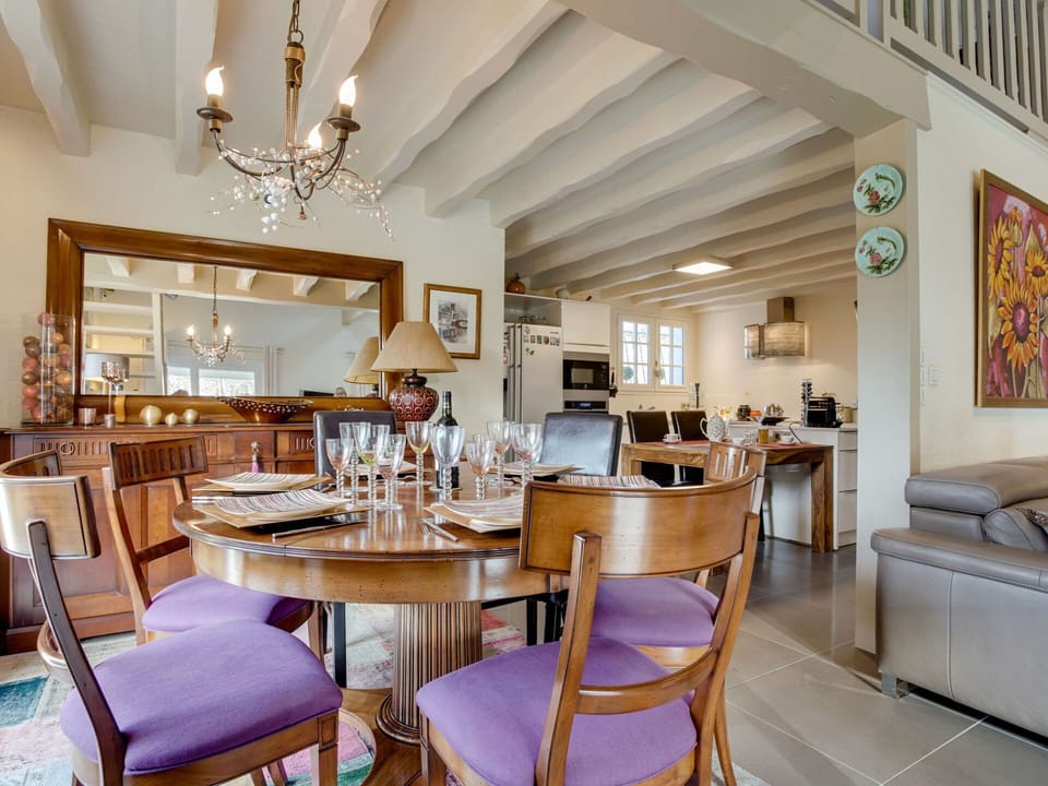 Dining Room, Room, Property, Interior Design, Furniture, Building, Table, Ceiling, Real Estate, Restaurant