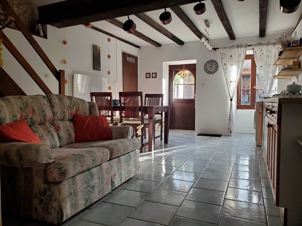 Gîte Coquelicot - Cuisine avec coin salon