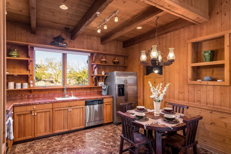 Experience a harmonious blend of dining and kitchen area in the cabin. Where delicious moments unfold. 🍽️🍳🏡 #DineAndDelight
