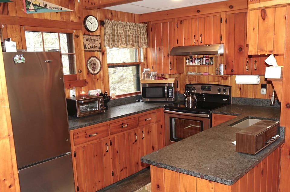 Kitchen (full)