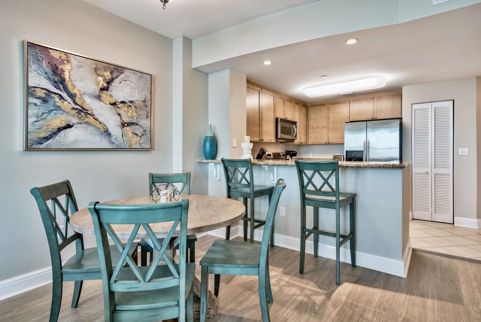 Dining seats for 4 and an eat in kitchen