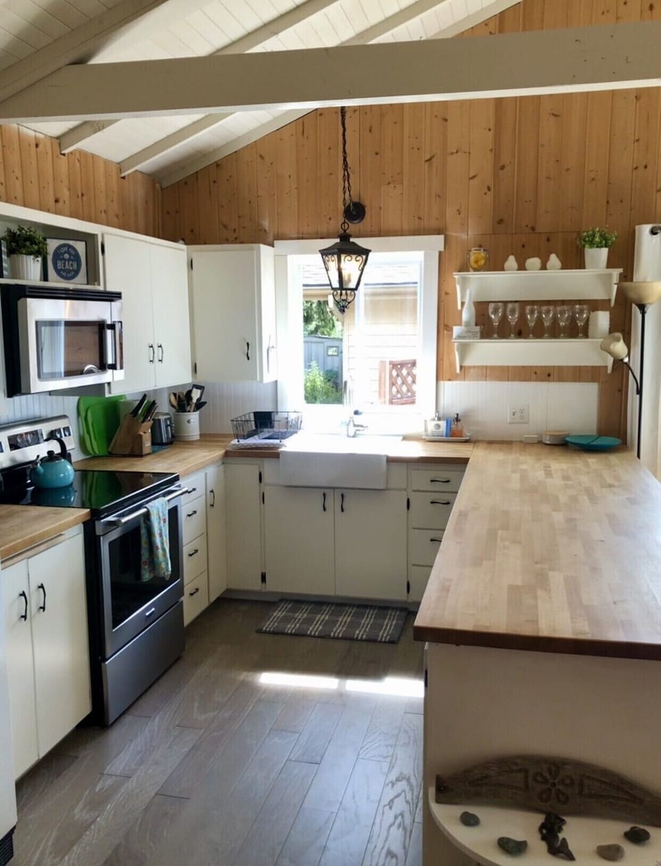 Make some yummy food at the Driftwood Cabin :-)