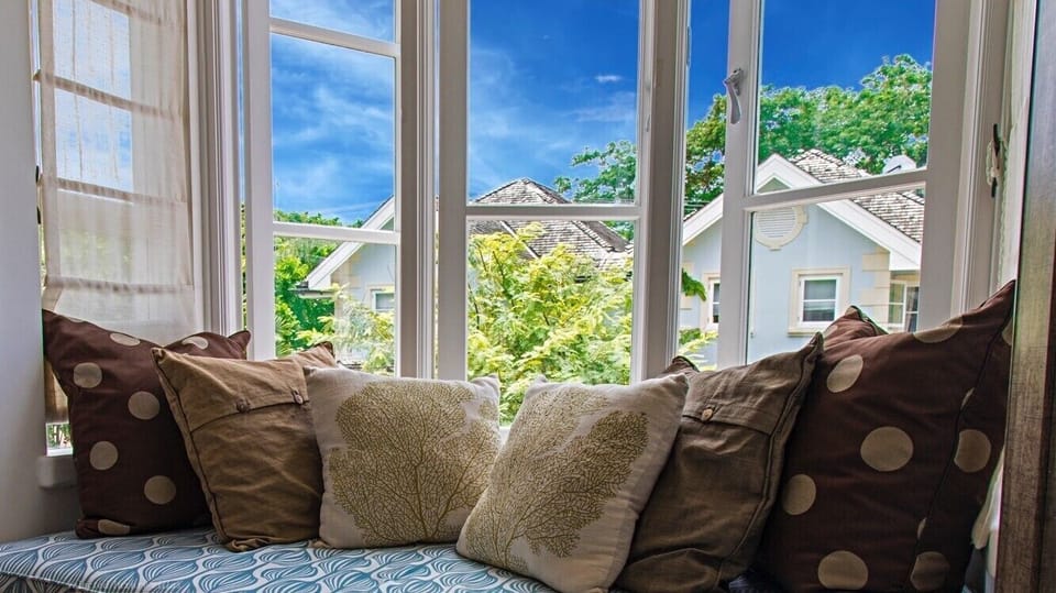 Master bedroom window seat.