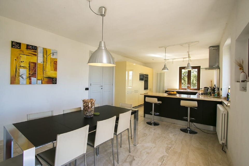Main kitchen and dining