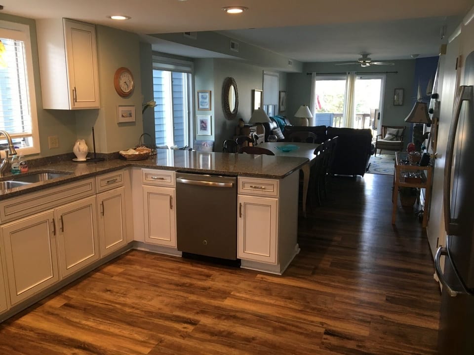 Kitchen renovated in 2016