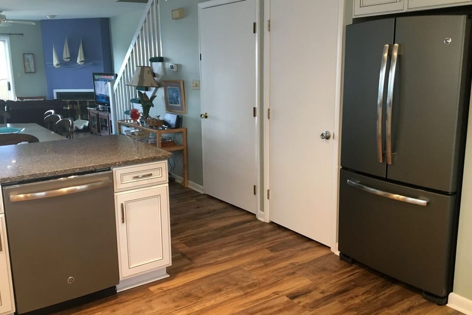 Kitchen renovated in 2016