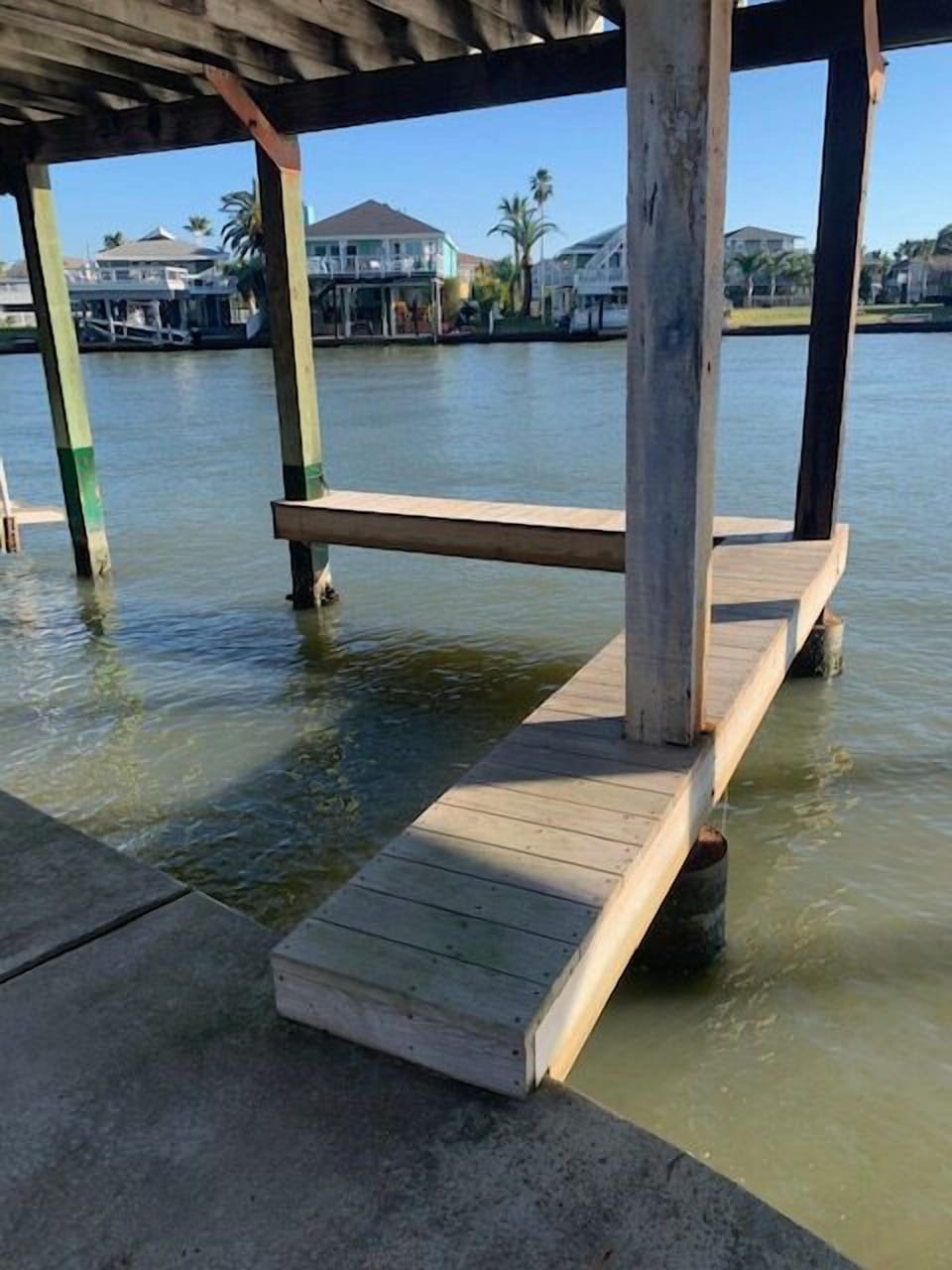 Small fishing pier