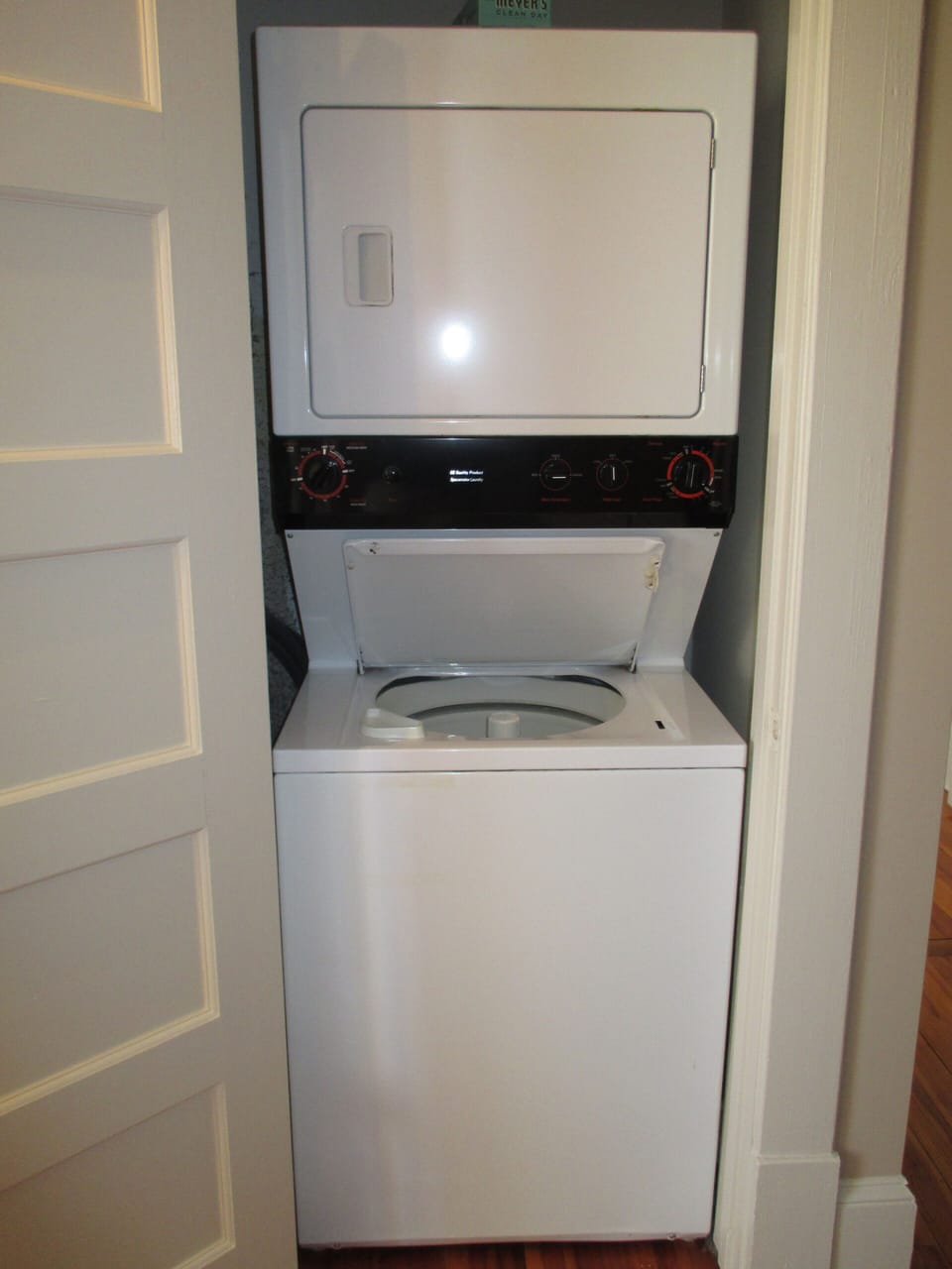 722 C washer/dryer