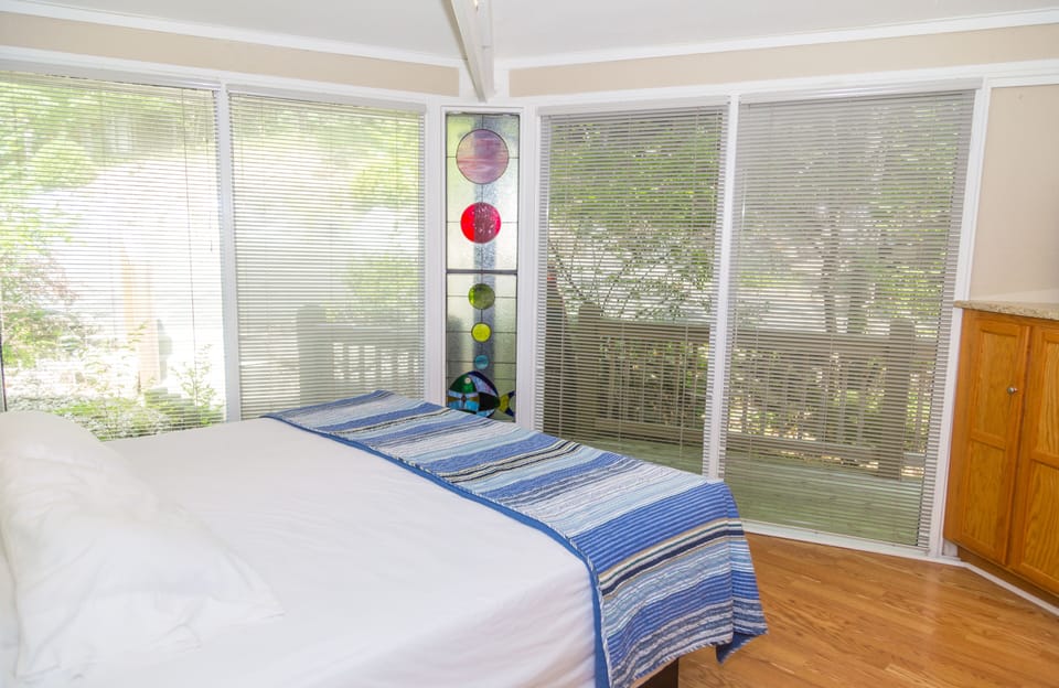 Stain glass thru out/NEAT room/Glass Ceiling to Floor