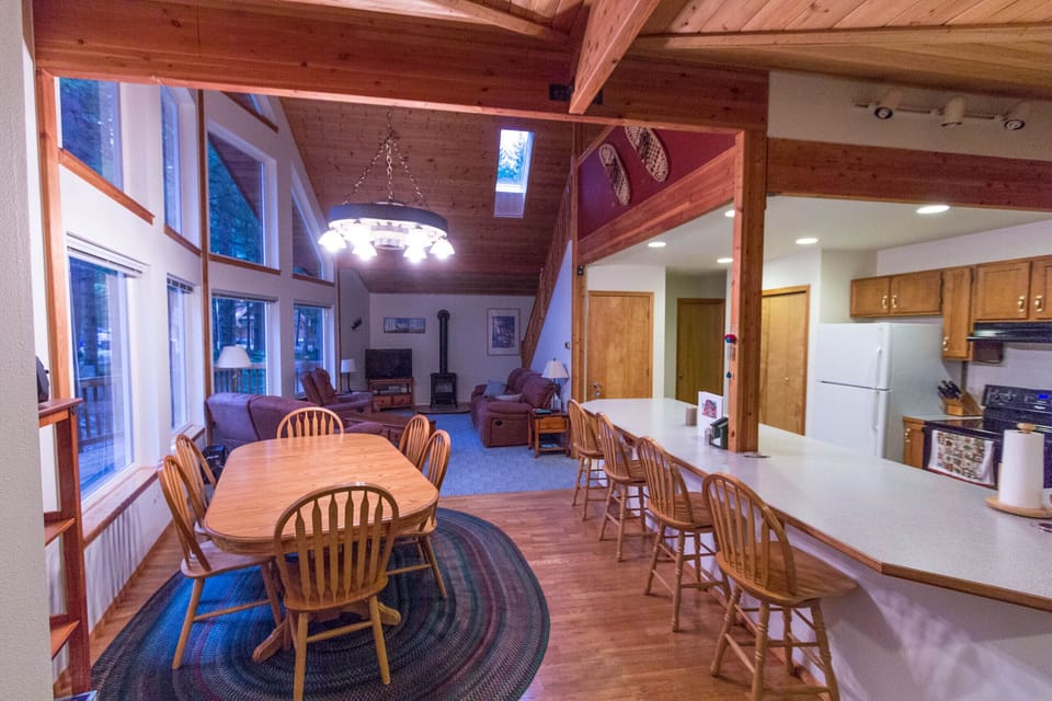 Open living area.