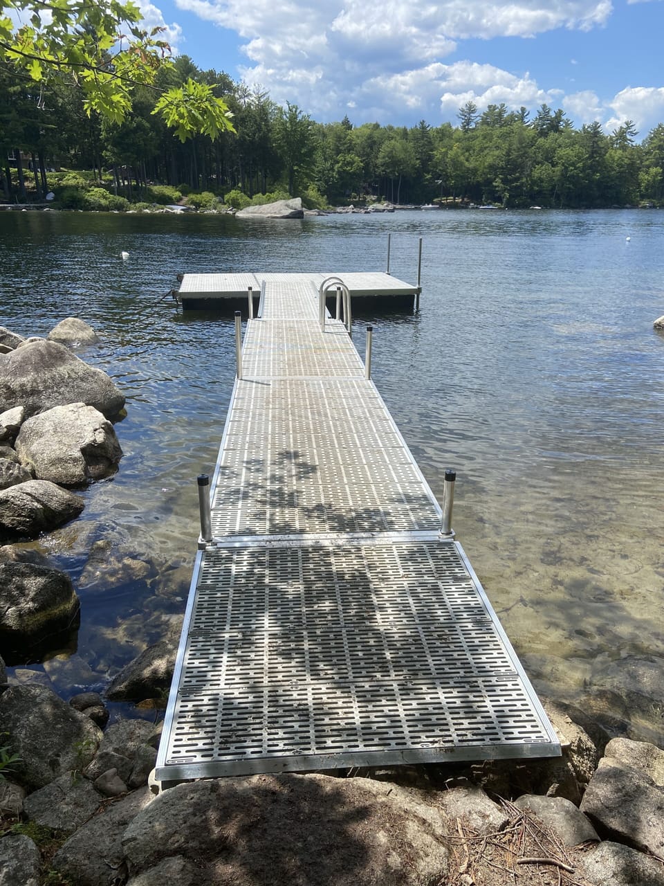 New FWM metal flow through dock